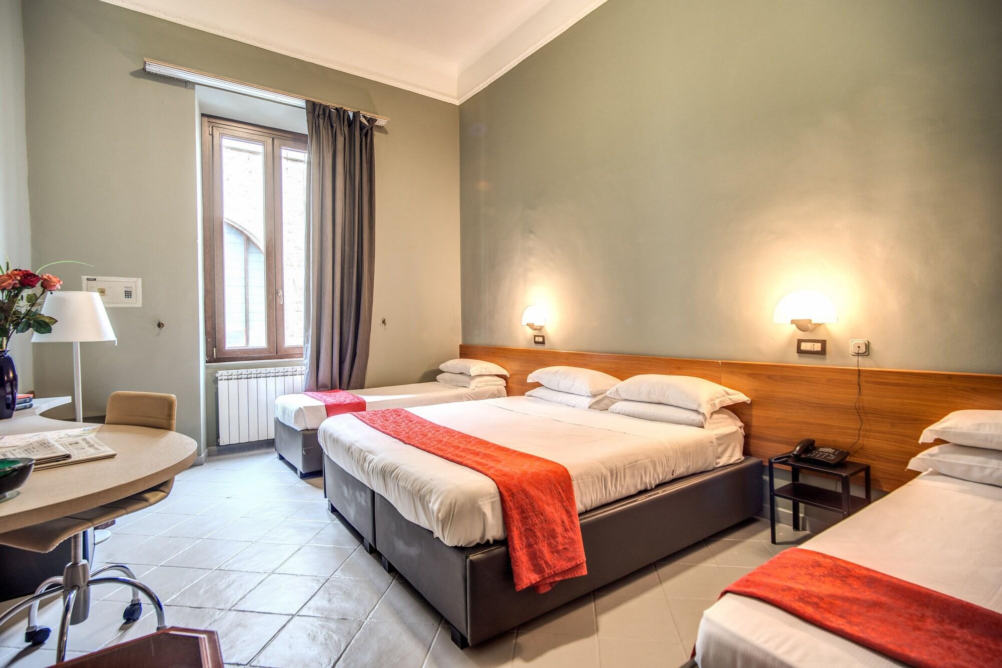 Hotel Marisa 3*