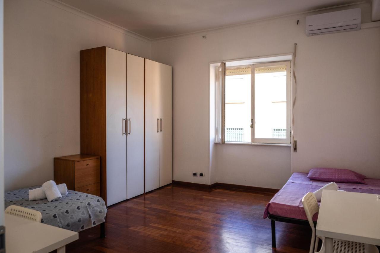 Apartment Piazza Armellini Rome