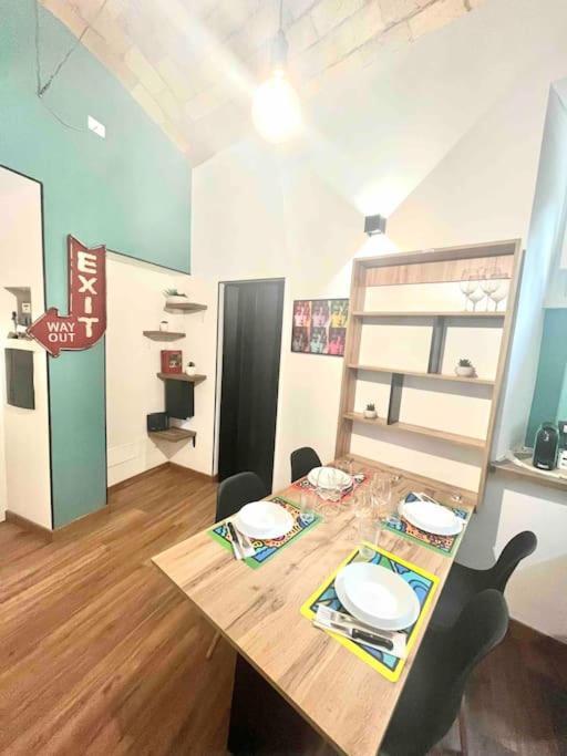 New Look8 Vatican Apartment *