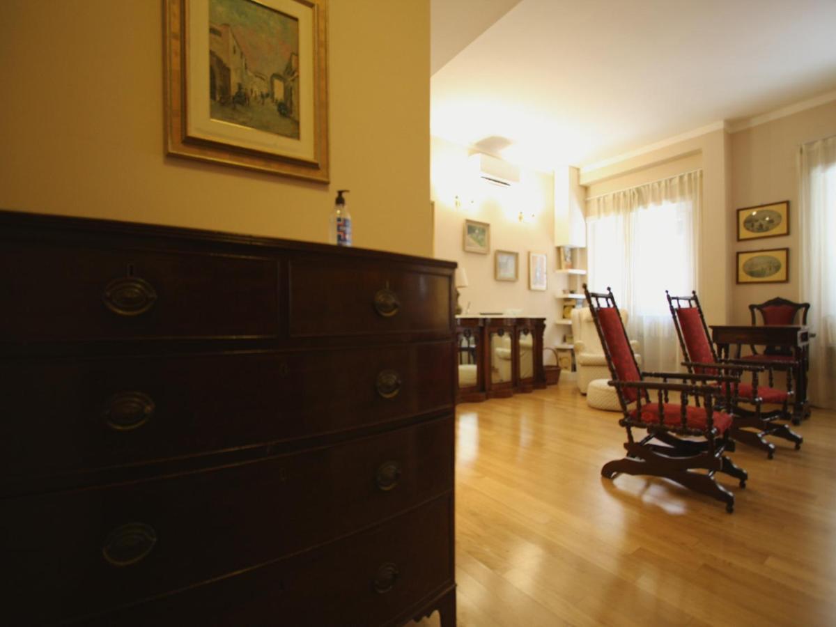 Anna House Apartment *