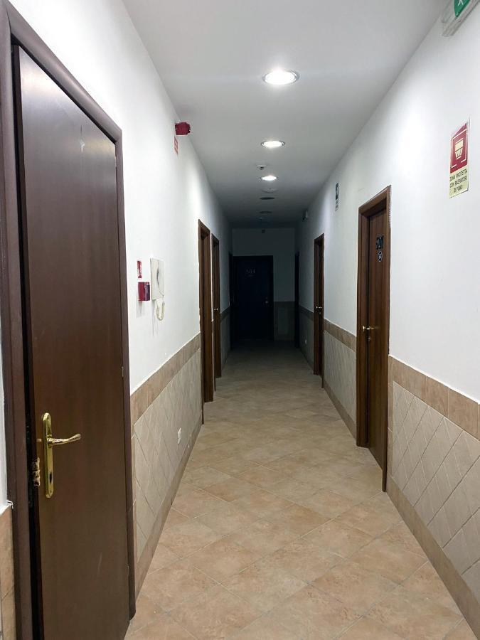 Alex Square Hotel 3*
