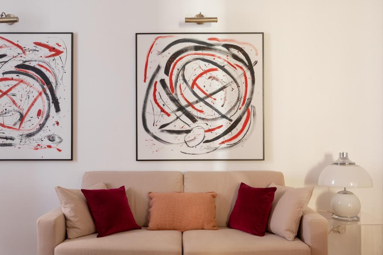 Iflat Red Apartment