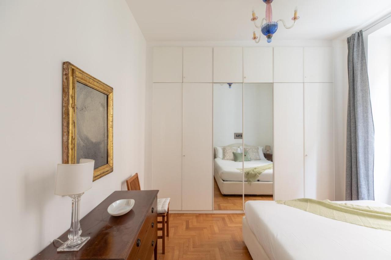 Iflat Red Apartment