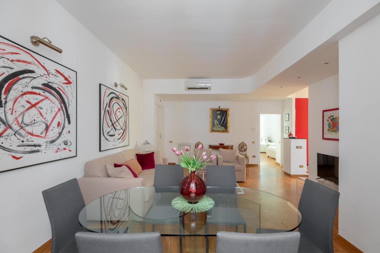 Iflat Red Apartment