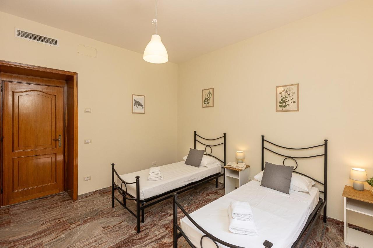 Vatican Museum By In Apartment Rome