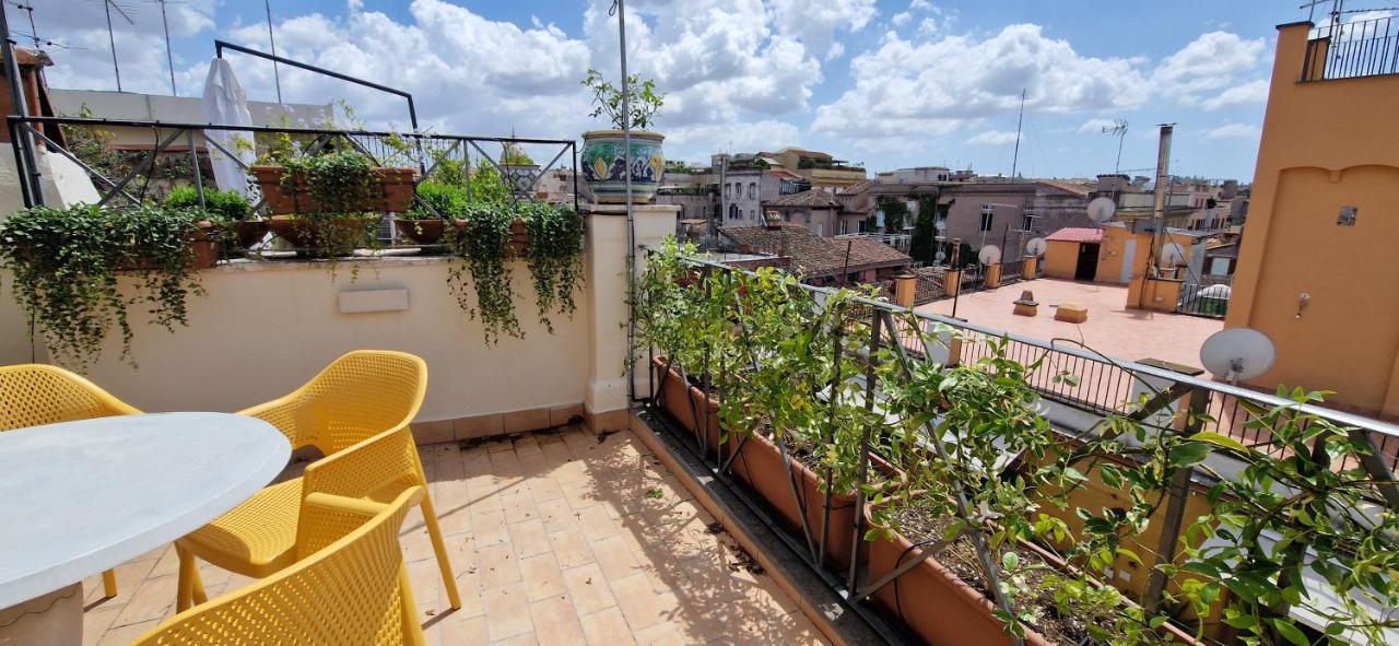 Raffaello Terrace - Near Piazza Navona Appartamento