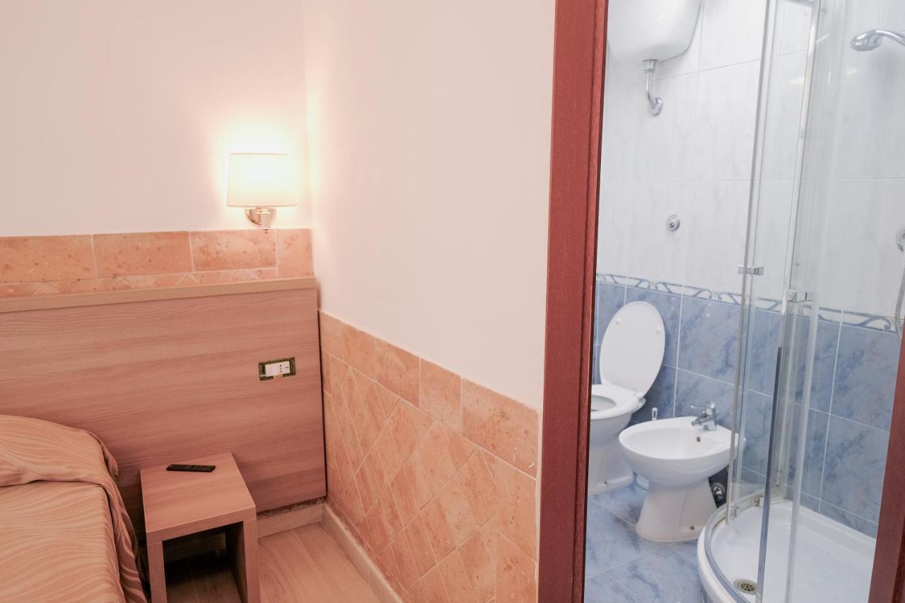 Alex Square 3* Roma