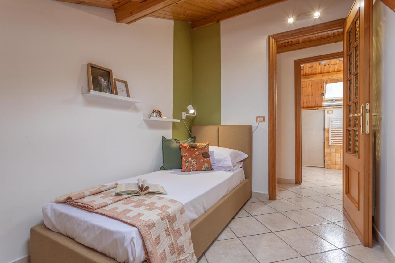 Bbhome Domus Aquae Inside Of Appia Antica Park Villa Rome