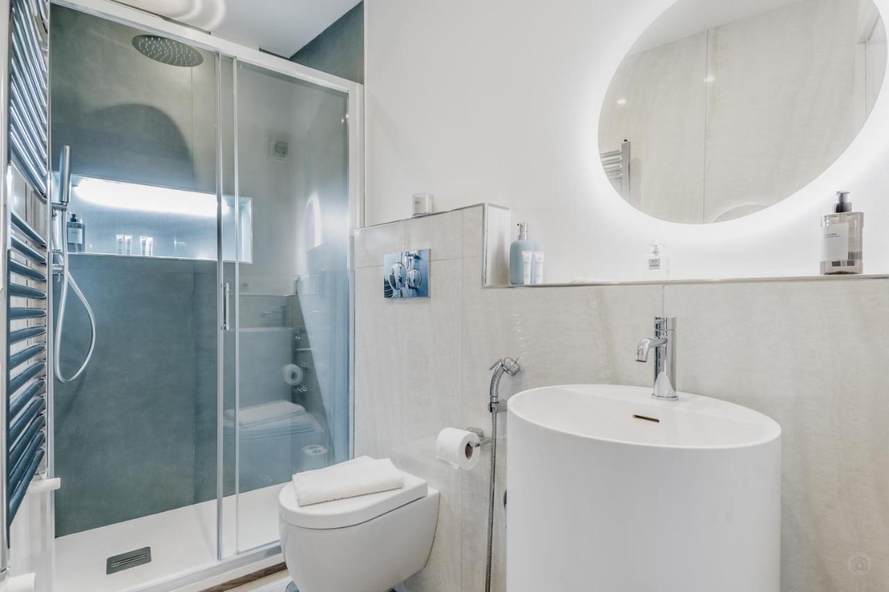 Apartment Bbhome Design Over Trastevere District