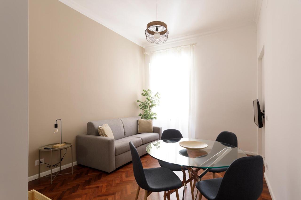 Domus Flavia Close To Colosseum Appartamento