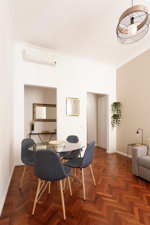 Domus Flavia Close To Colosseum Appartamento