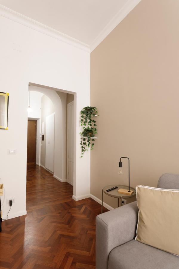 Appartamento Domus Flavia Close To Colosseum *