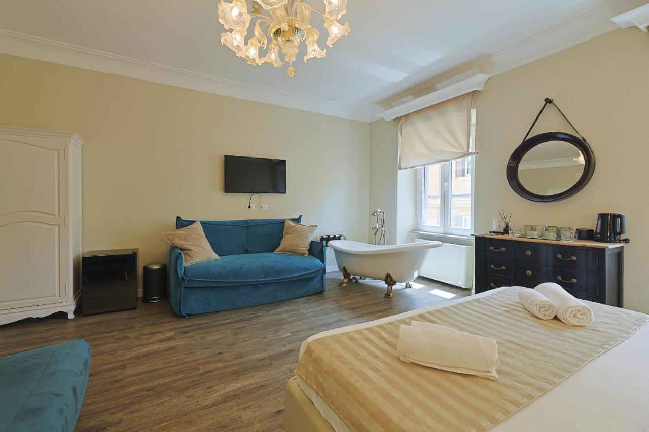 Art House Suites56 Via Del Babuino 56 Affittacamere Roma