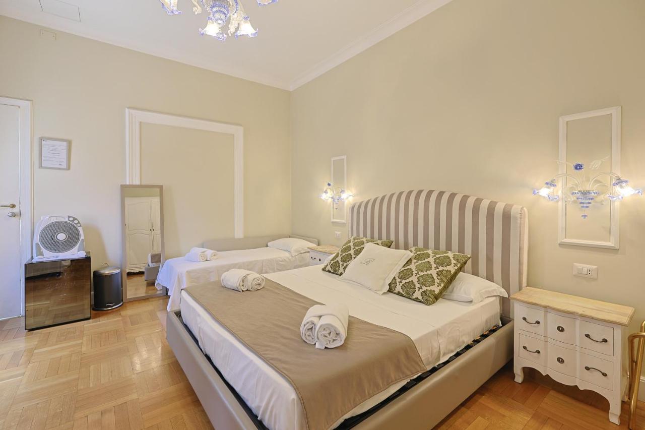 Affittacamere Art House Suites56 Via Del Babuino 56 *