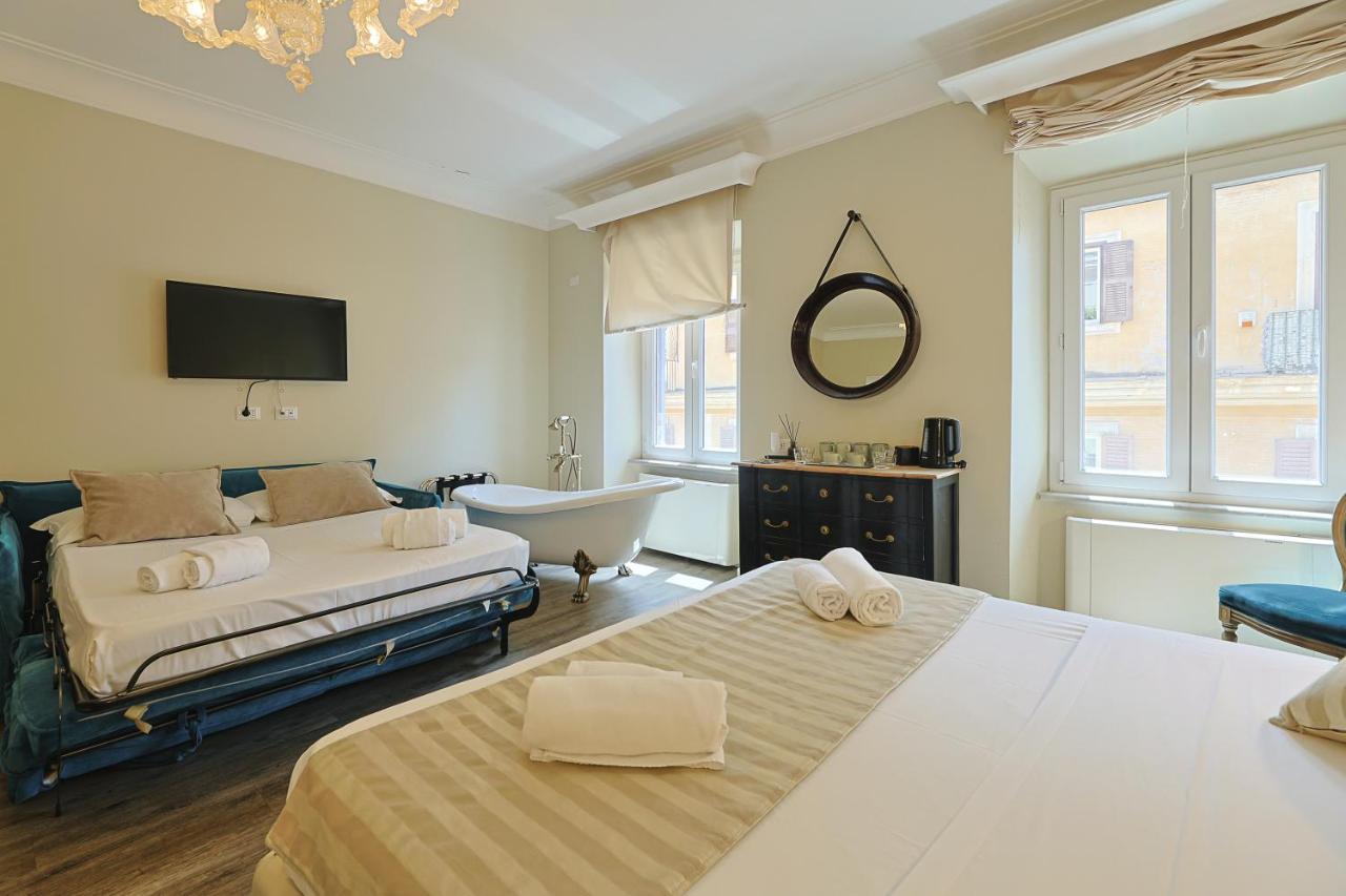 Art House Suites56 Via Del Babuino 56 *