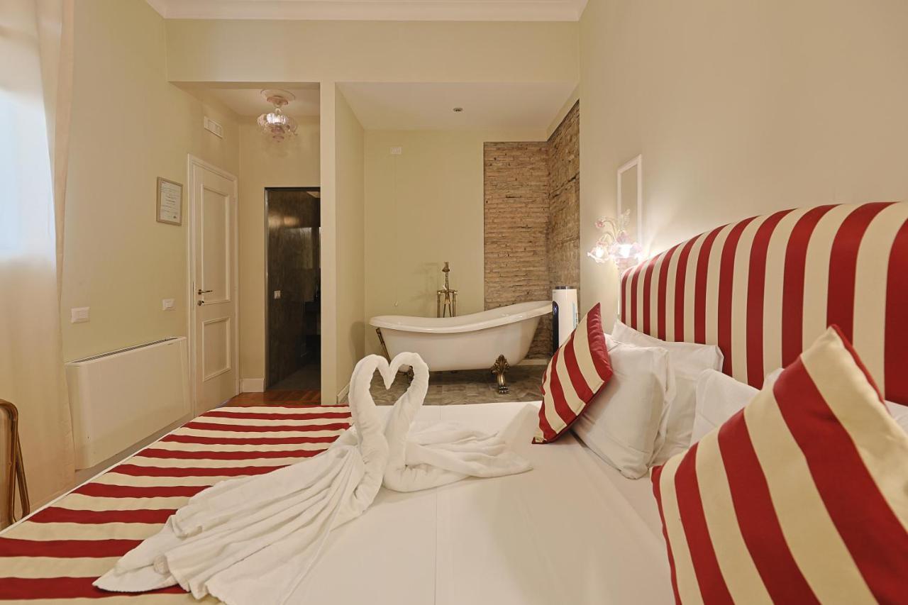 Affittacamere Art House Suites56 Via Del Babuino 56