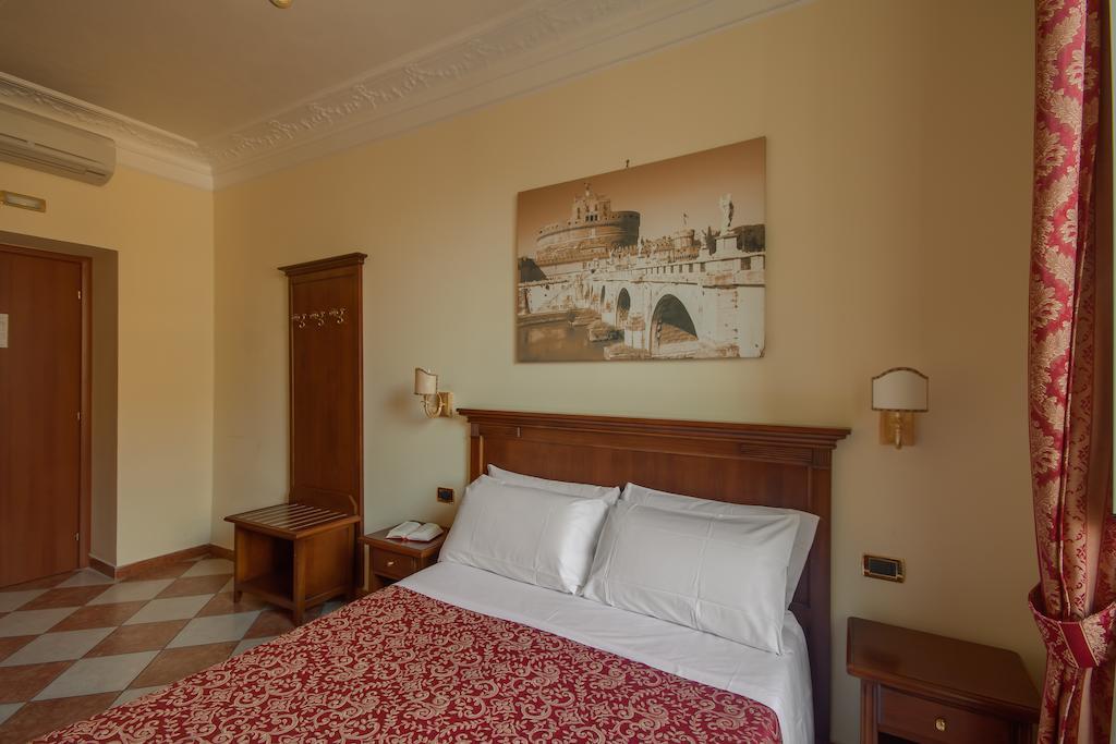 Romantica Rome