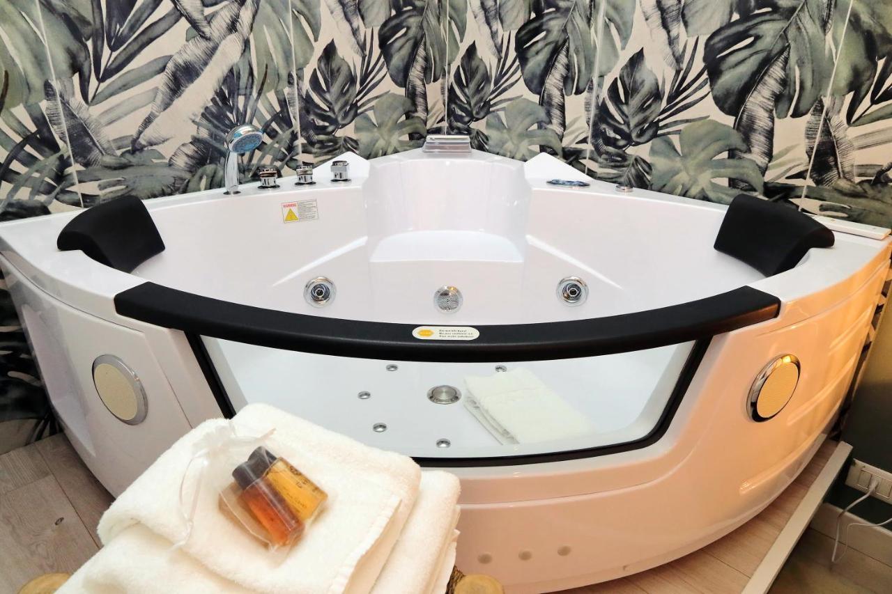 Flatinrome Trastevere 2 - Jacuzzi In Trastevere Appartamento *