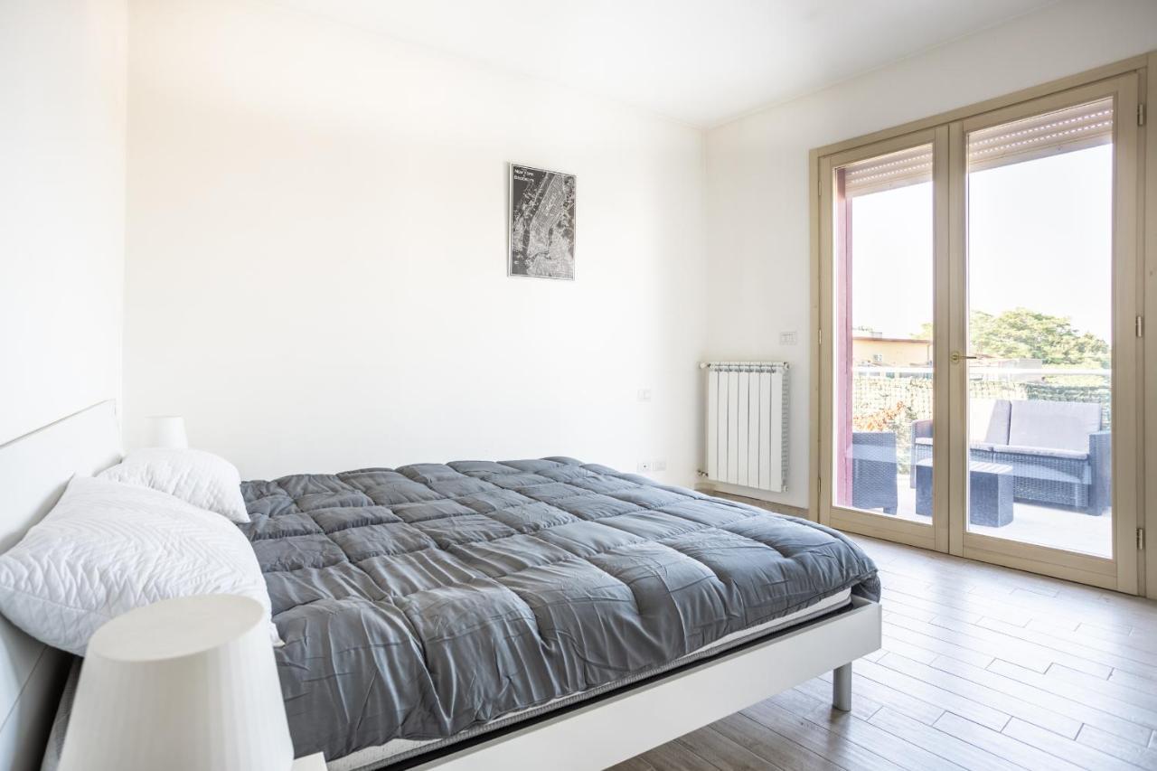 Apartment Urban Retreat -private Parking+terrace *