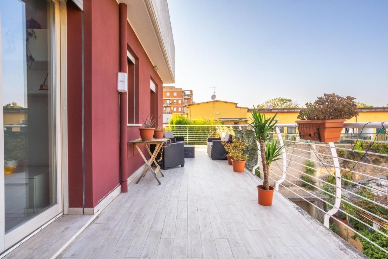 Urban Retreat -private Parking+terrace Apartment