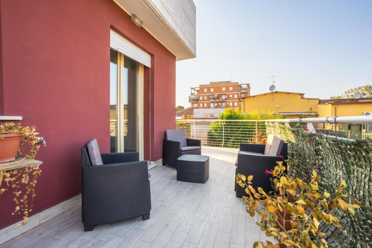 Apartment Urban Retreat -private Parking+terrace Rome