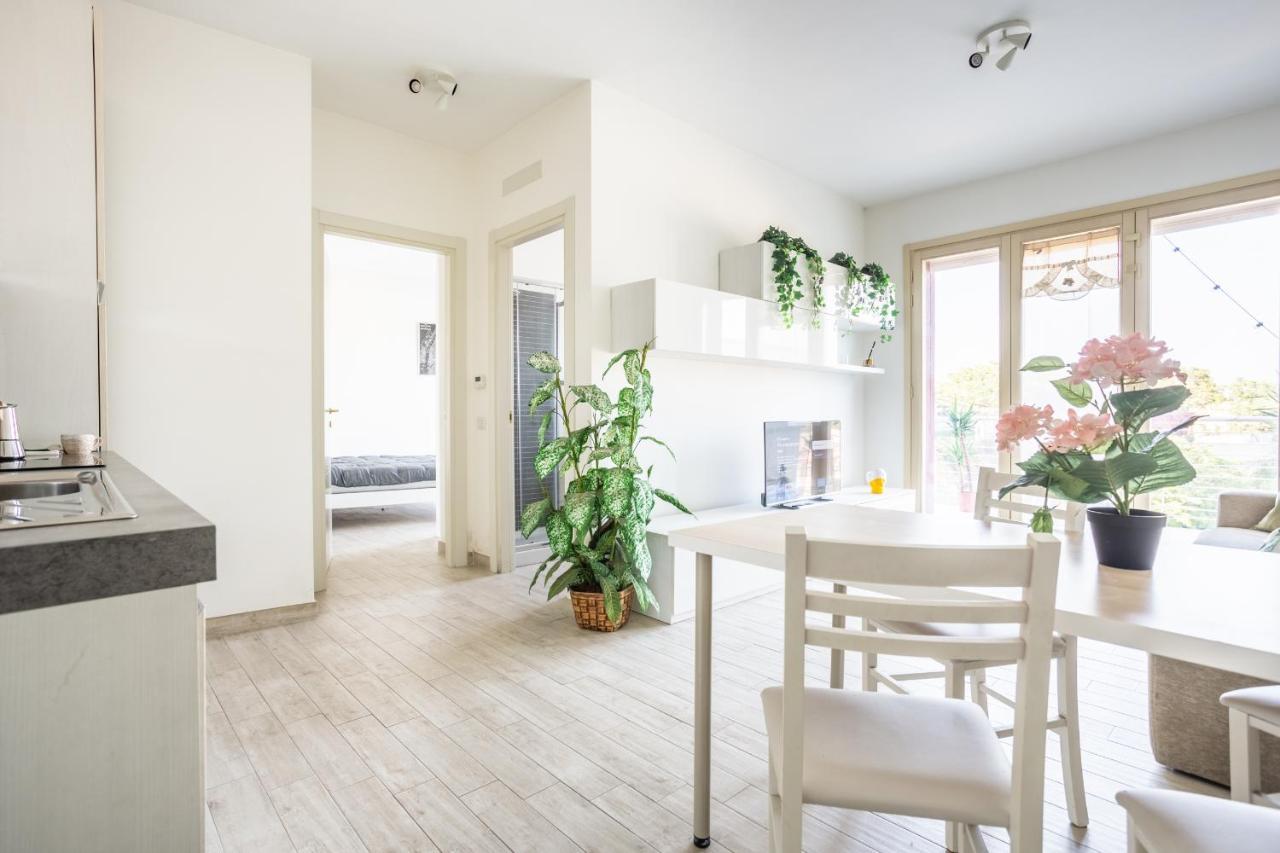 Apartment Urban Retreat -private Parking+terrace *