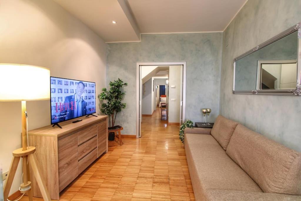 Apartment Paglia45 At Trastevere By Yourhost
