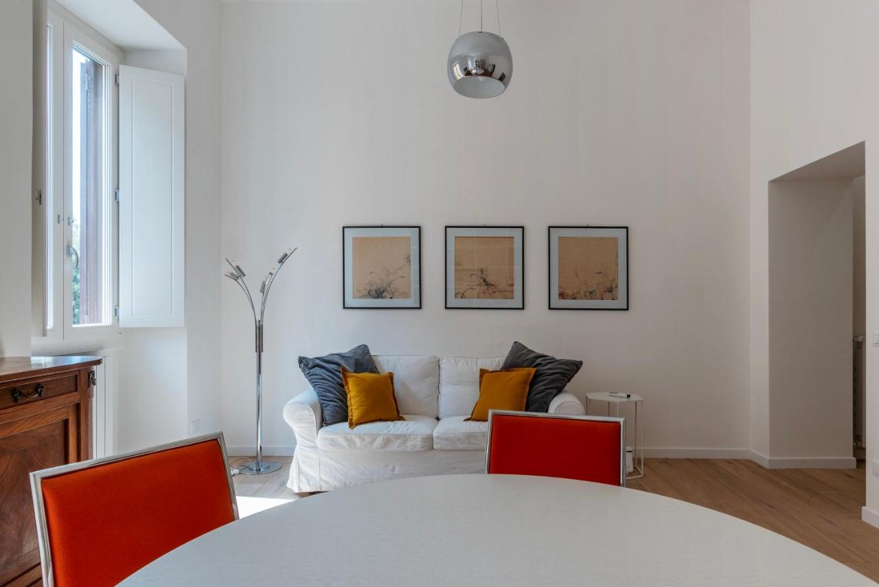 Apartment Termini & Acquario Romano Bright