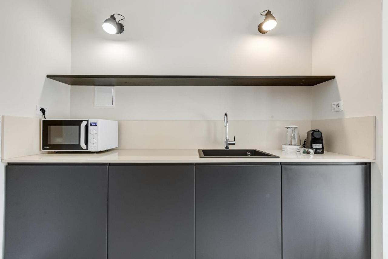 Bmga L Chic And Charm 3bdr Apt In Coppede District Roma