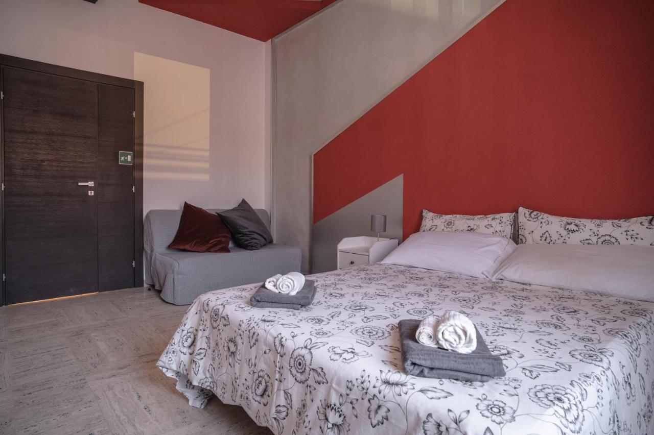 Bed & Breakfast Vatican Stories *