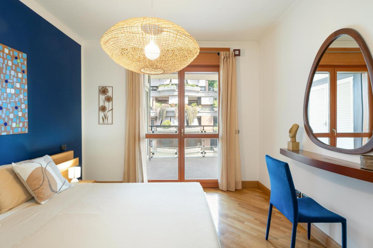 Amsterdam Design + Posto Auto