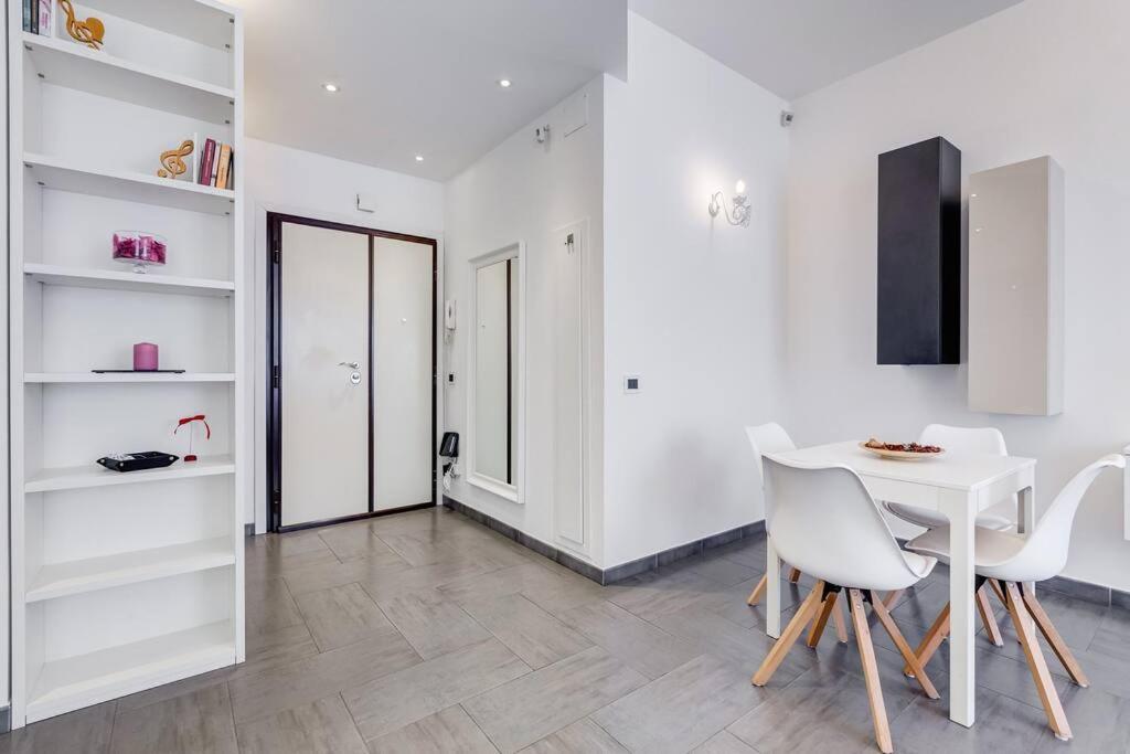Violin Key House Apartment Rome