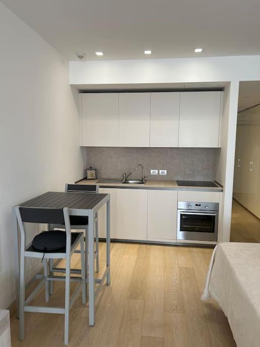 Eurosky Prestige Eur Apartment *
