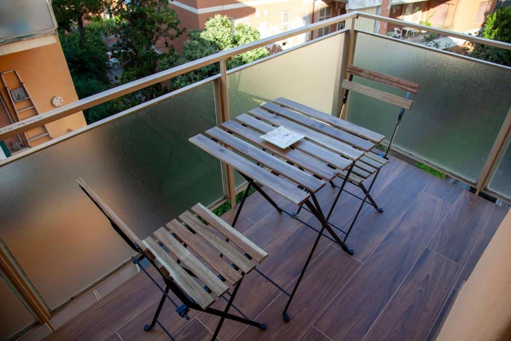 Modern And Stylish Flat Next To Metro Rome