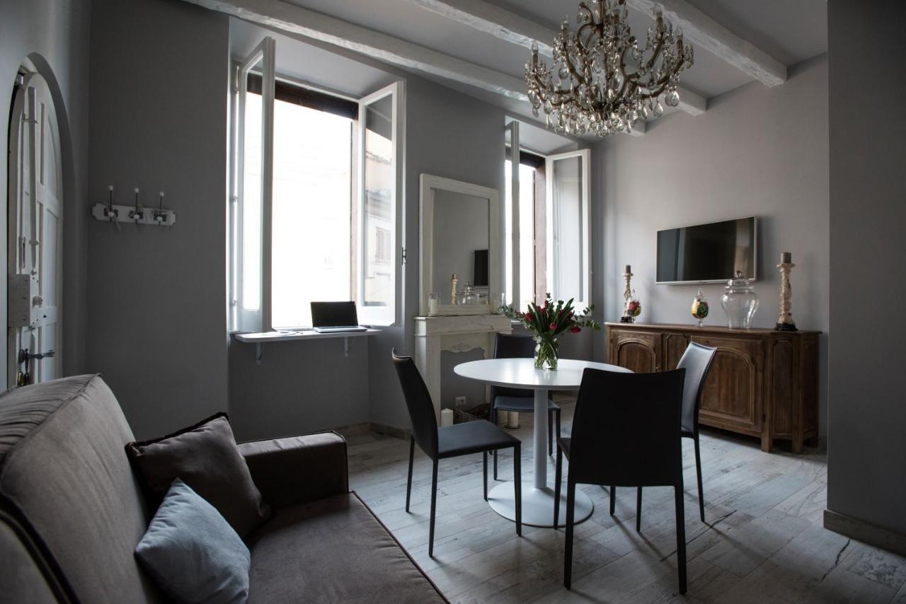 Apartment Trevi Luxury Maison