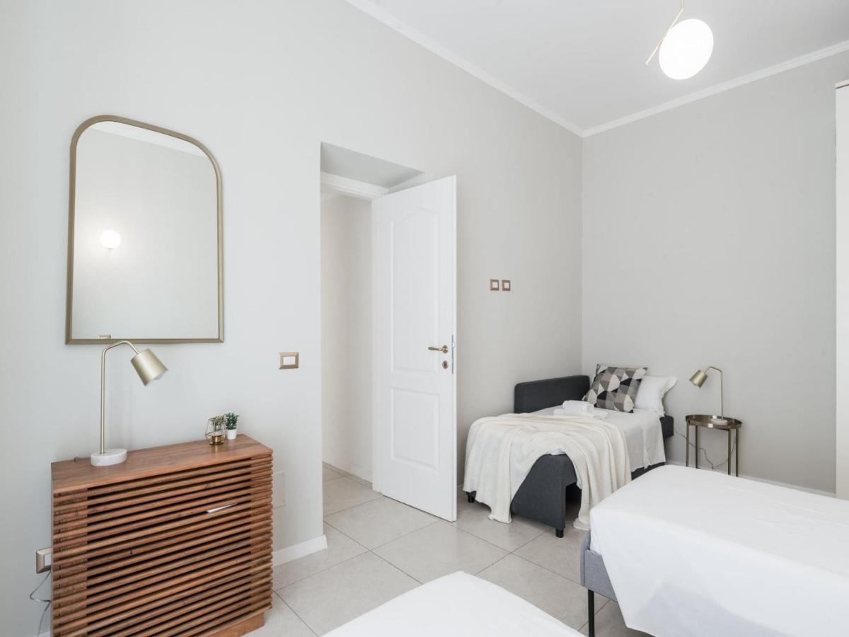 The Rent - Bright Flat Near San Pietro * Rome
