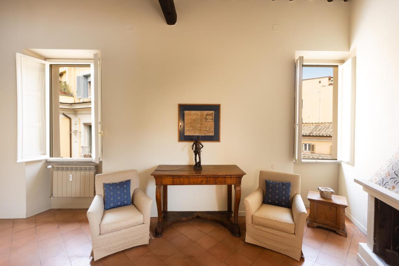 Amazing Fontana Di Trevi Apartment *