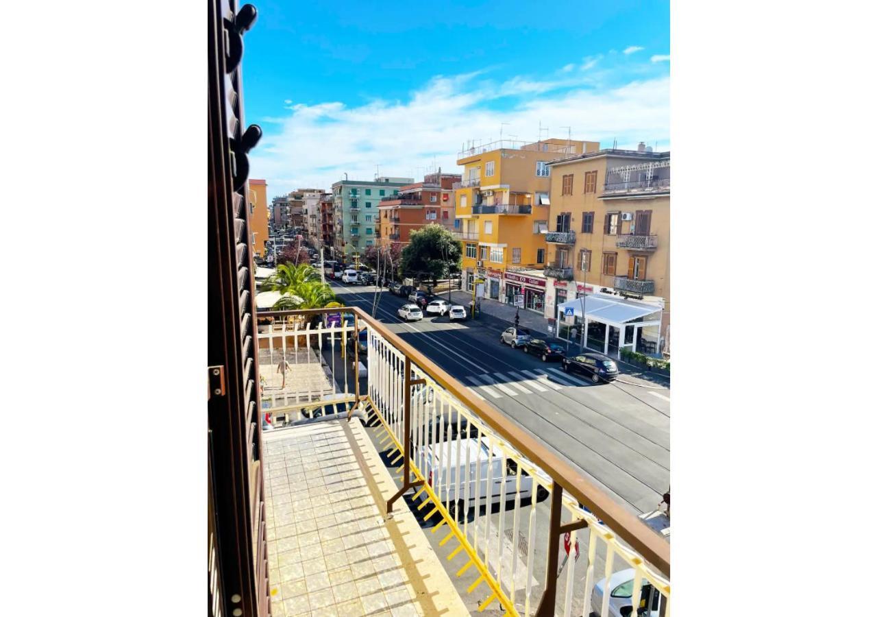 Cozy Casetta - Bright And Near Metro C