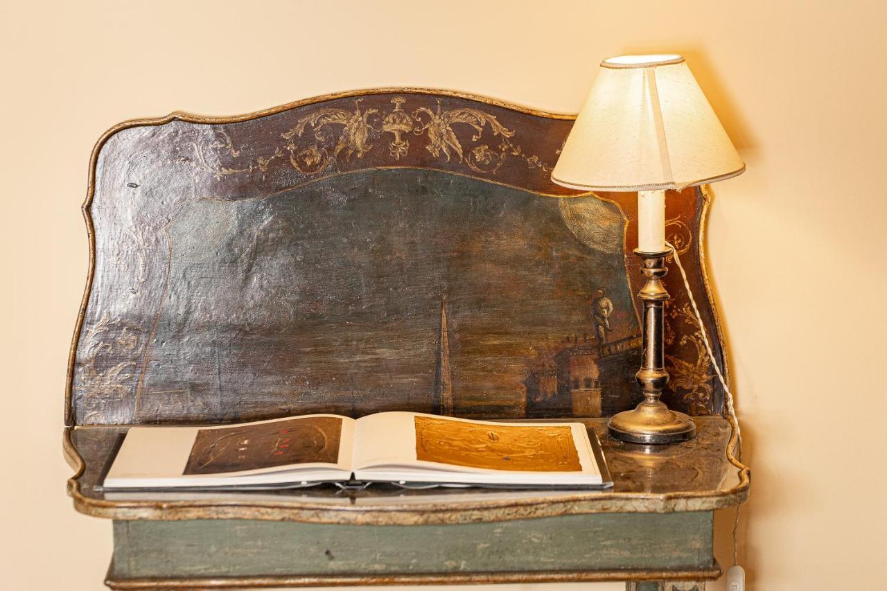 Amazing Campo De' Fiori Apartment Rome