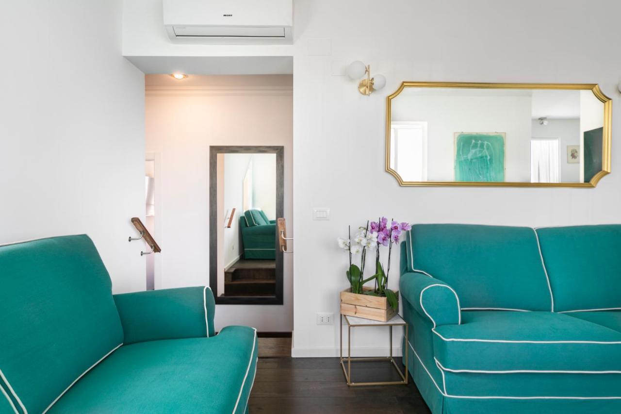 Luxury Penthouse In Trastevere Apartment *