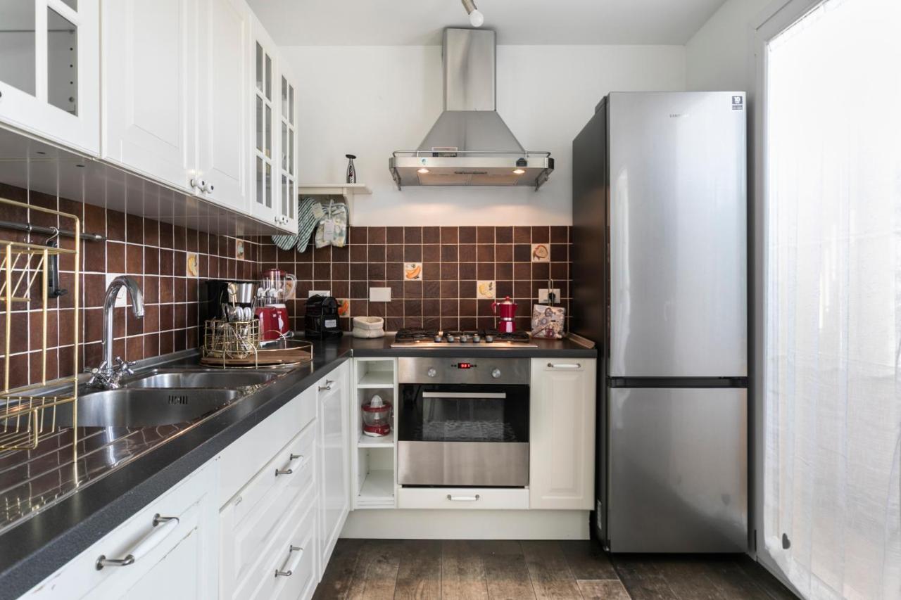 Apartment Luxury Penthouse In Trastevere