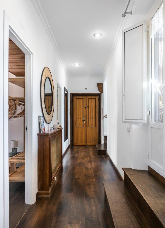 Luxury Penthouse In Trastevere Rome
