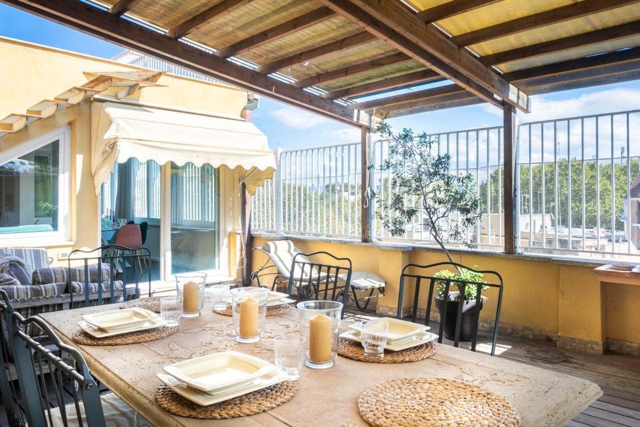Luxury Penthouse In Trastevere Apartment Rome