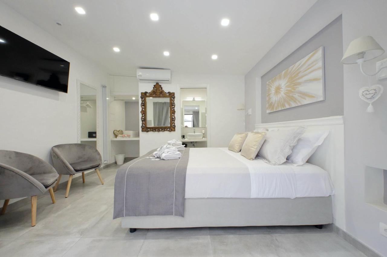 Roman Holiday Suites Affittacamere *