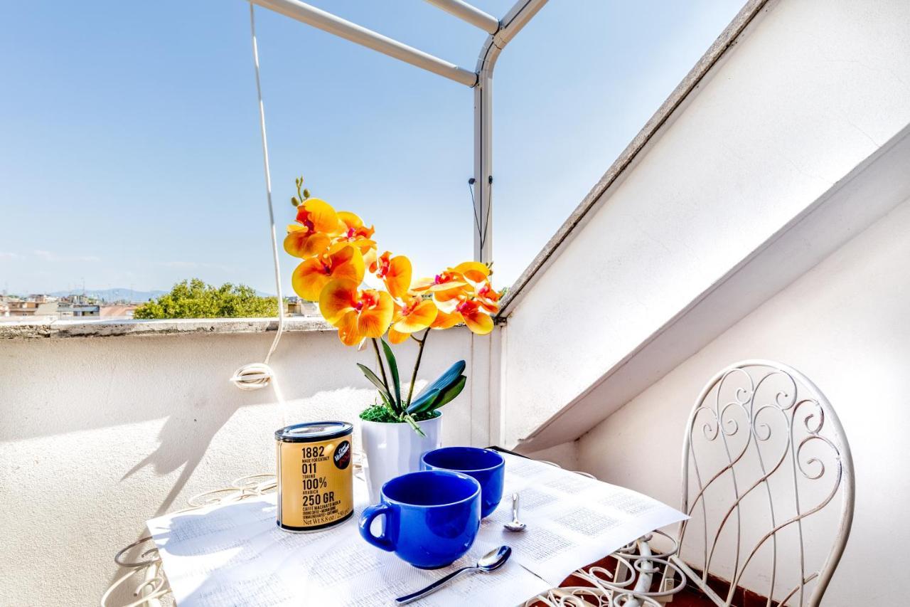 Bbhome Penthouse Bright And Elegant Metro Conca D'oro Appartamento *
