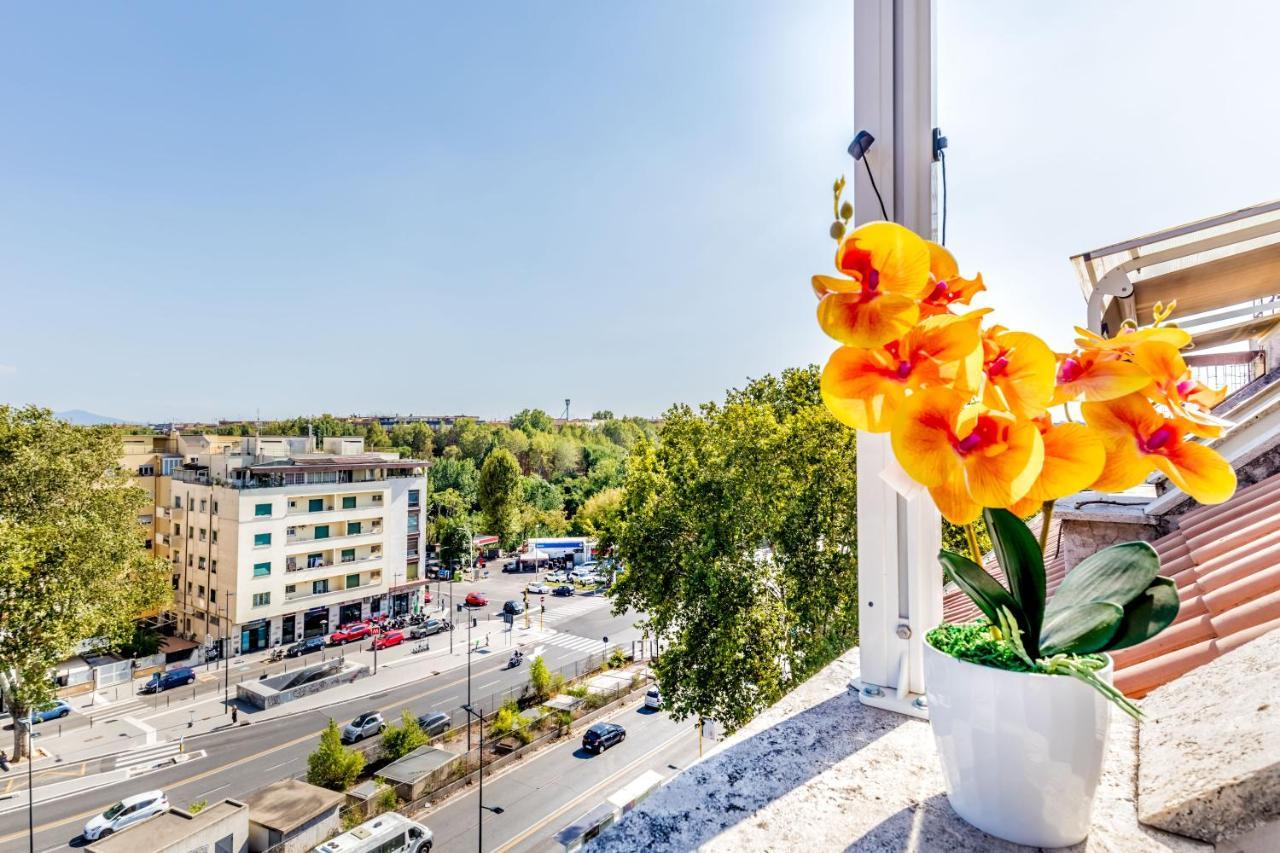 Appartamento Bbhome Penthouse Bright And Elegant Metro Conca D'oro Roma