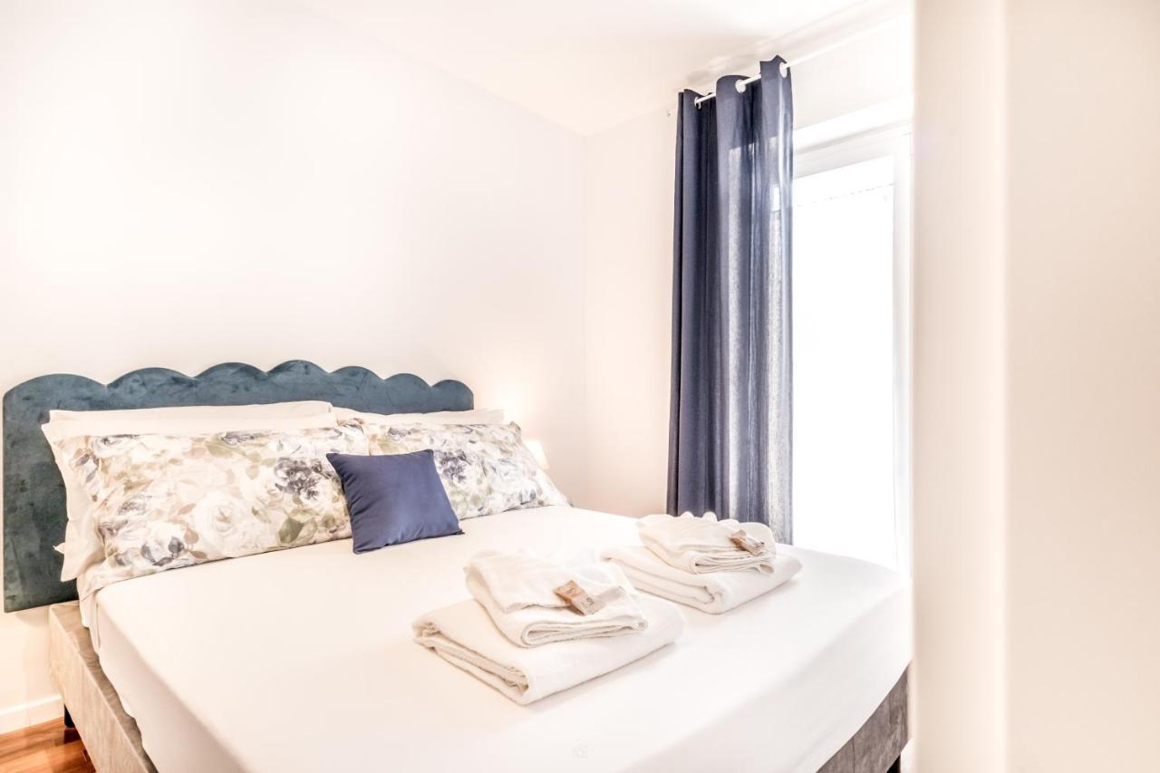 Bbhome Penthouse Bright And Elegant Metro Conca D'oro Appartamento