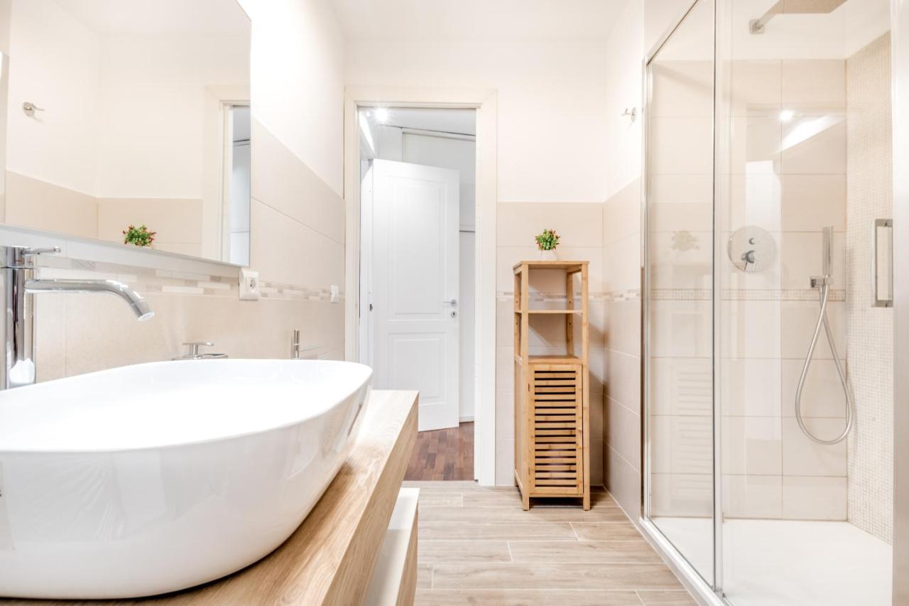 Bbhome Penthouse Bright And Elegant Metro Conca D'oro Appartamento Roma