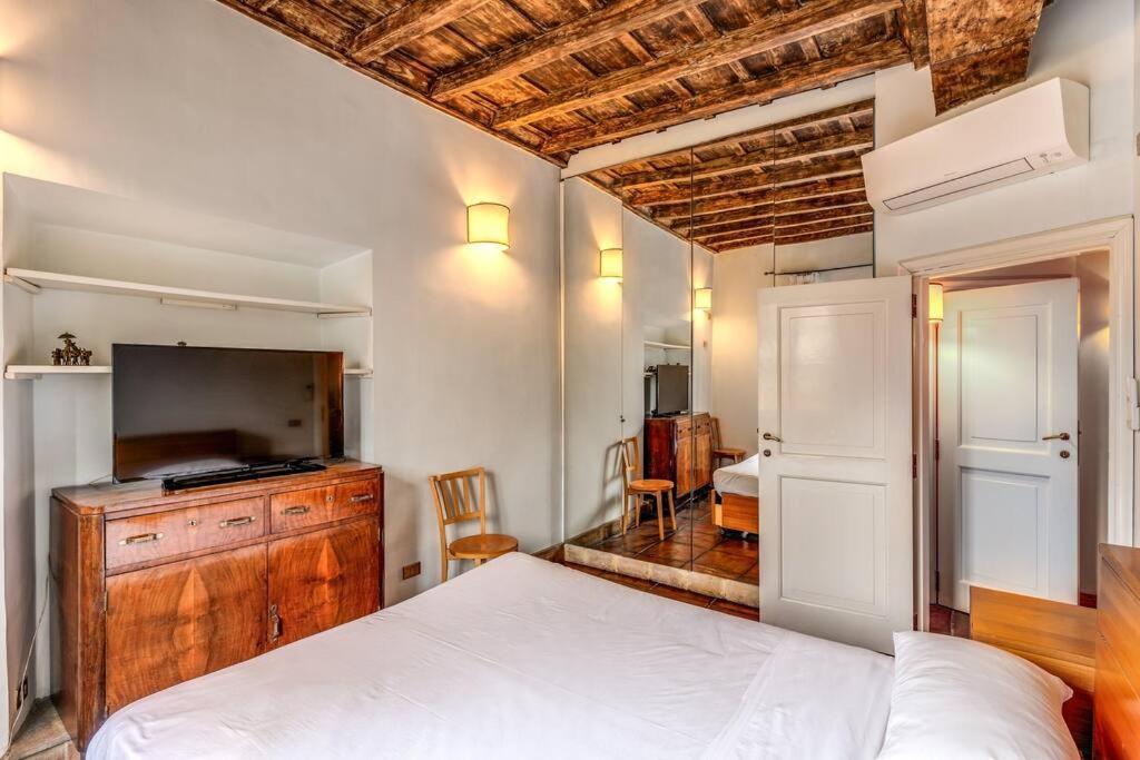 Flat With Lovely Views Near Piazza Navona Appartamento