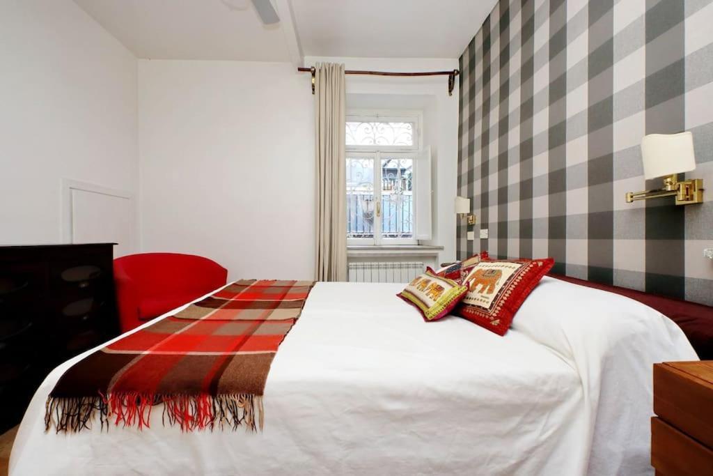 Monserrato Apartment *